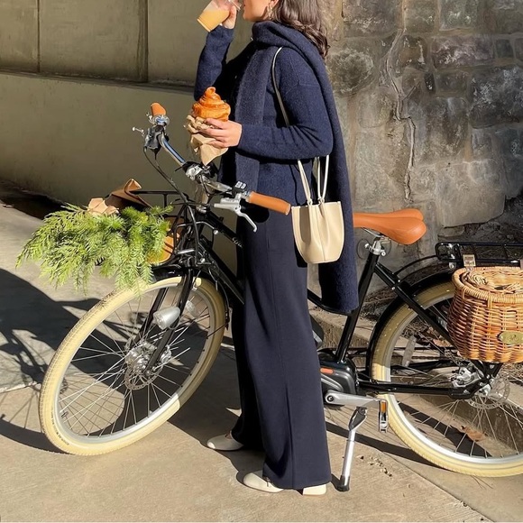 Sezane Navy Wide Leg Pants - Picture 3 of 3